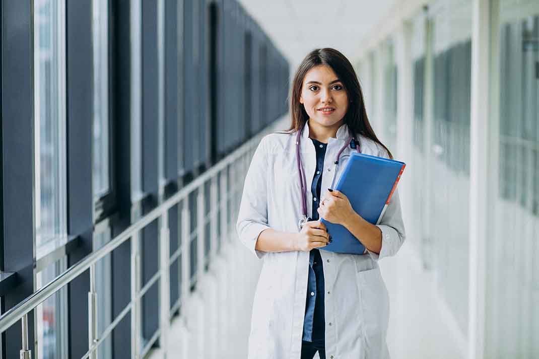 How State Board 10+2 Students Can Crack NEET Through the NEET Regular Program at TargetPMT